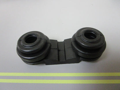 *NEW OEM* 0810 OMC Johnson Evinrude Upper Mount Seal 340178 0340178