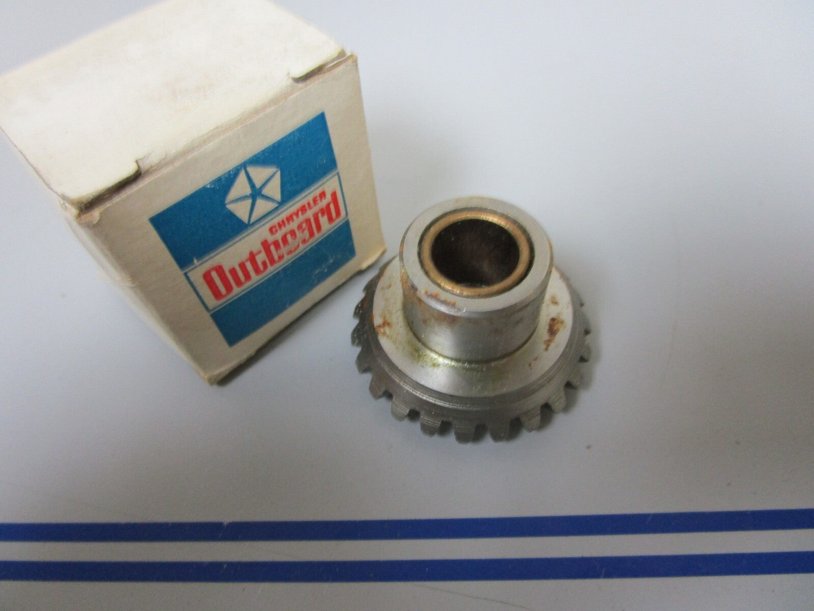 *NEW OEM* 0810 Mercury Chrysler Lower Unit Gear 817770A3