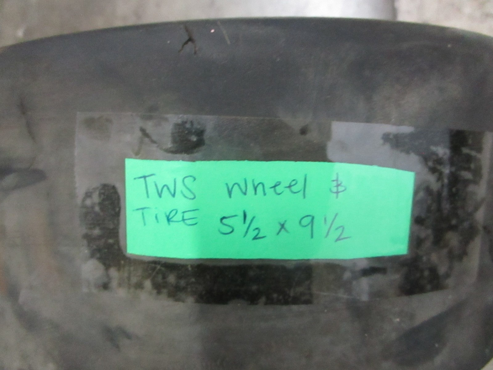 *NEW* 0820 TWS TWSA3 Wheel & Tire 5½ × 9½