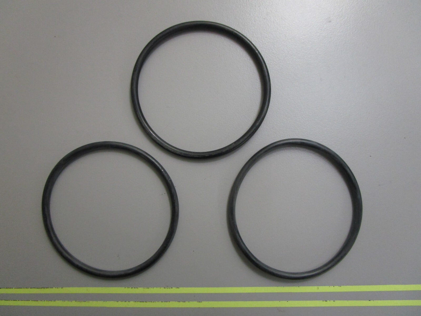 *NEW OEM* (LOT OF 3) 0810 Volvo Penta O-Ring 3861000