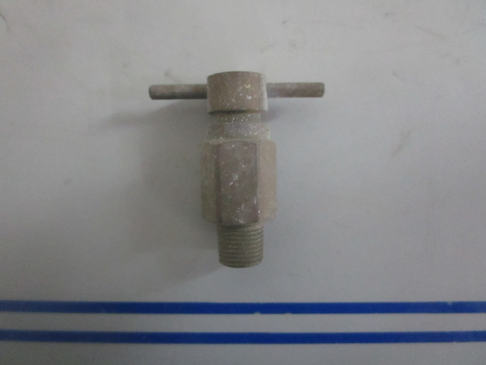 *NEW OEM* 0820 Volvo Penta Shut-Off Cock 807306
