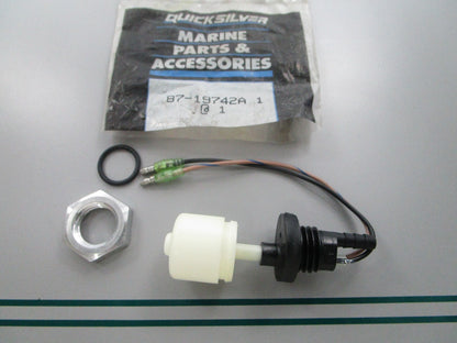 NEW OEM 87-19742A1 Mercury Quicksilver Switch Assembly 0810