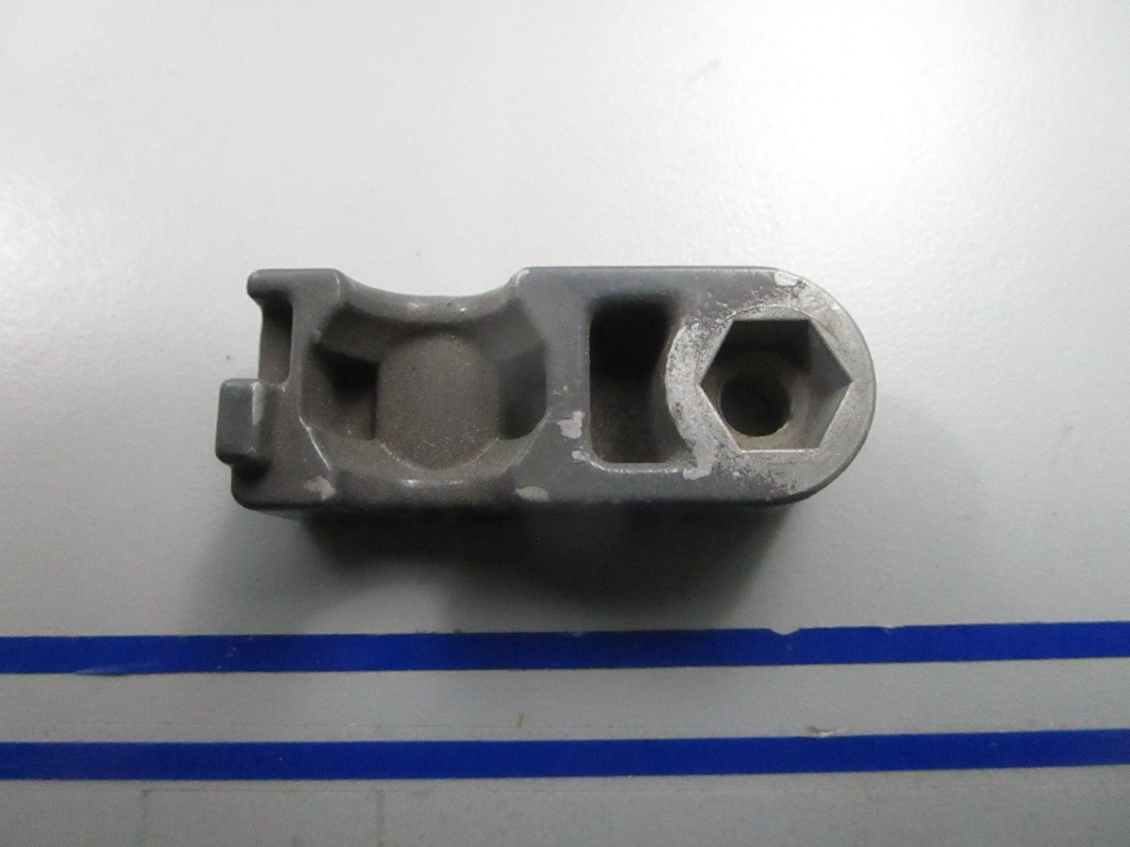 *NEW OEM* 0810 OMC Johnson Evinrude Anchor 914680 0914680