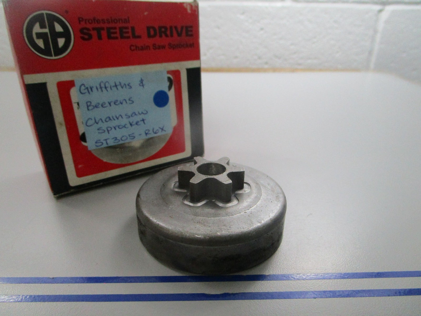NEW Griffiths & Beerens ST305-R6X Chainsaw Sprocket 0810