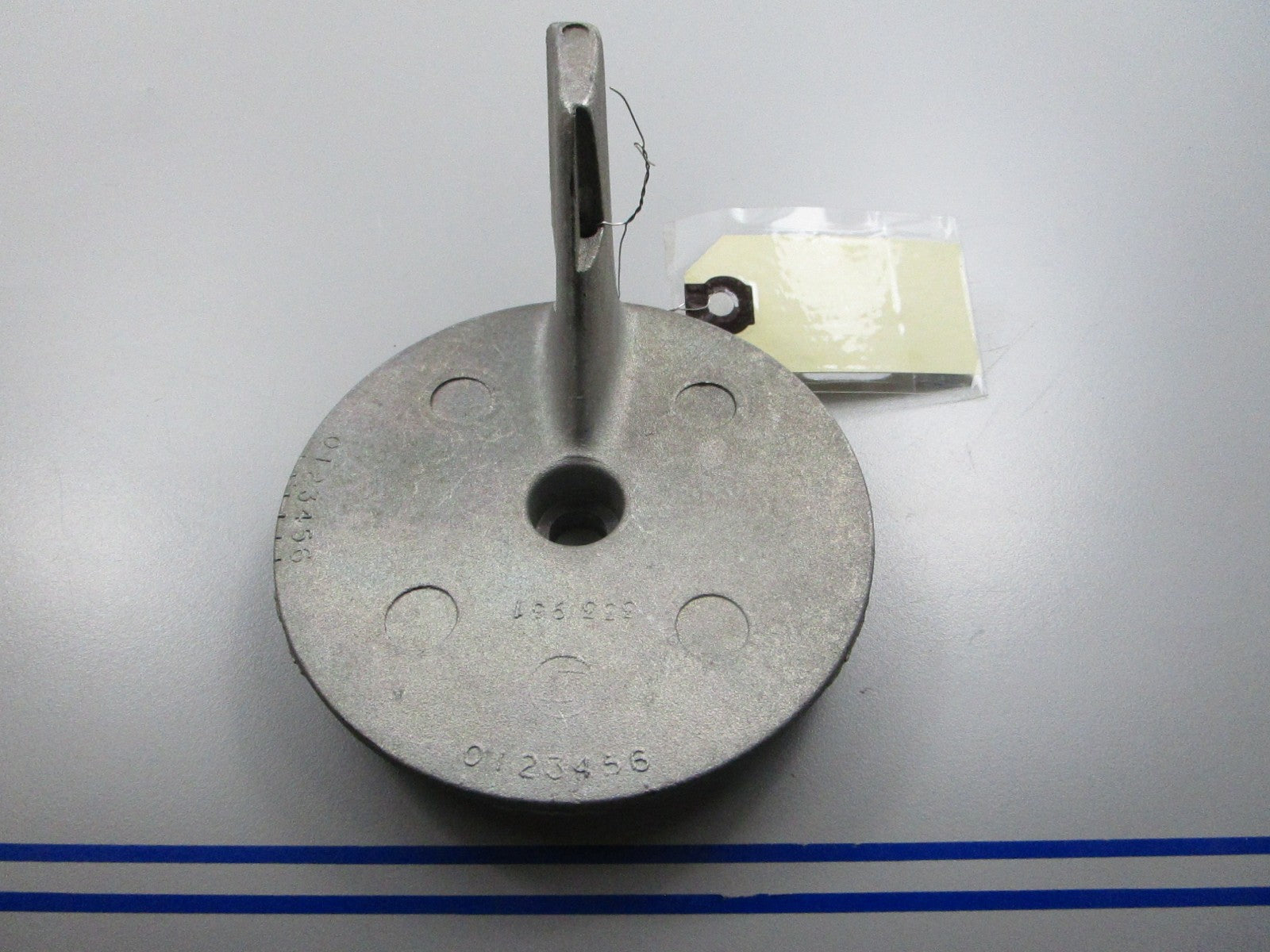 *NEW OEM* 0810 OMC Johnson Evinrude Trim Tab 333961 0333961