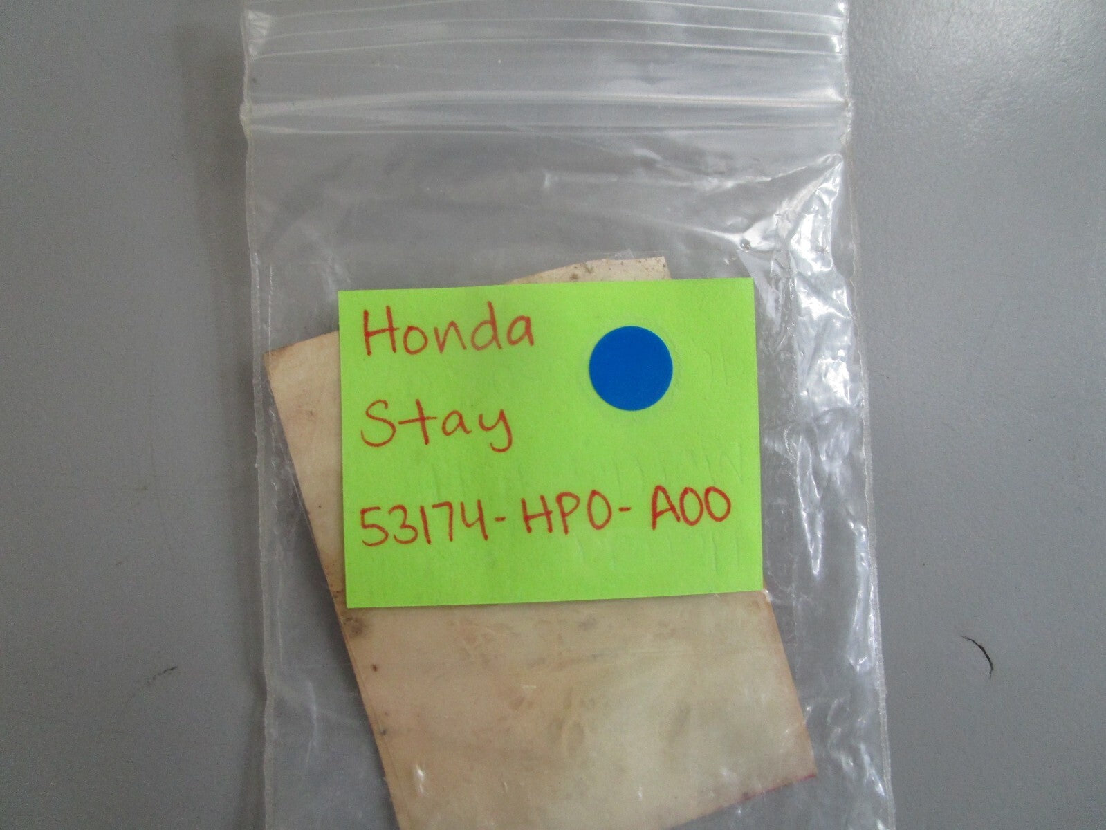 *NEW OEM* 0810 Honda Stay 53174-HP0-A00