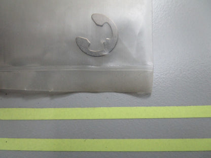 *NEW OEM* 0820 Mercury Quicksilver Retaining Ring F660411