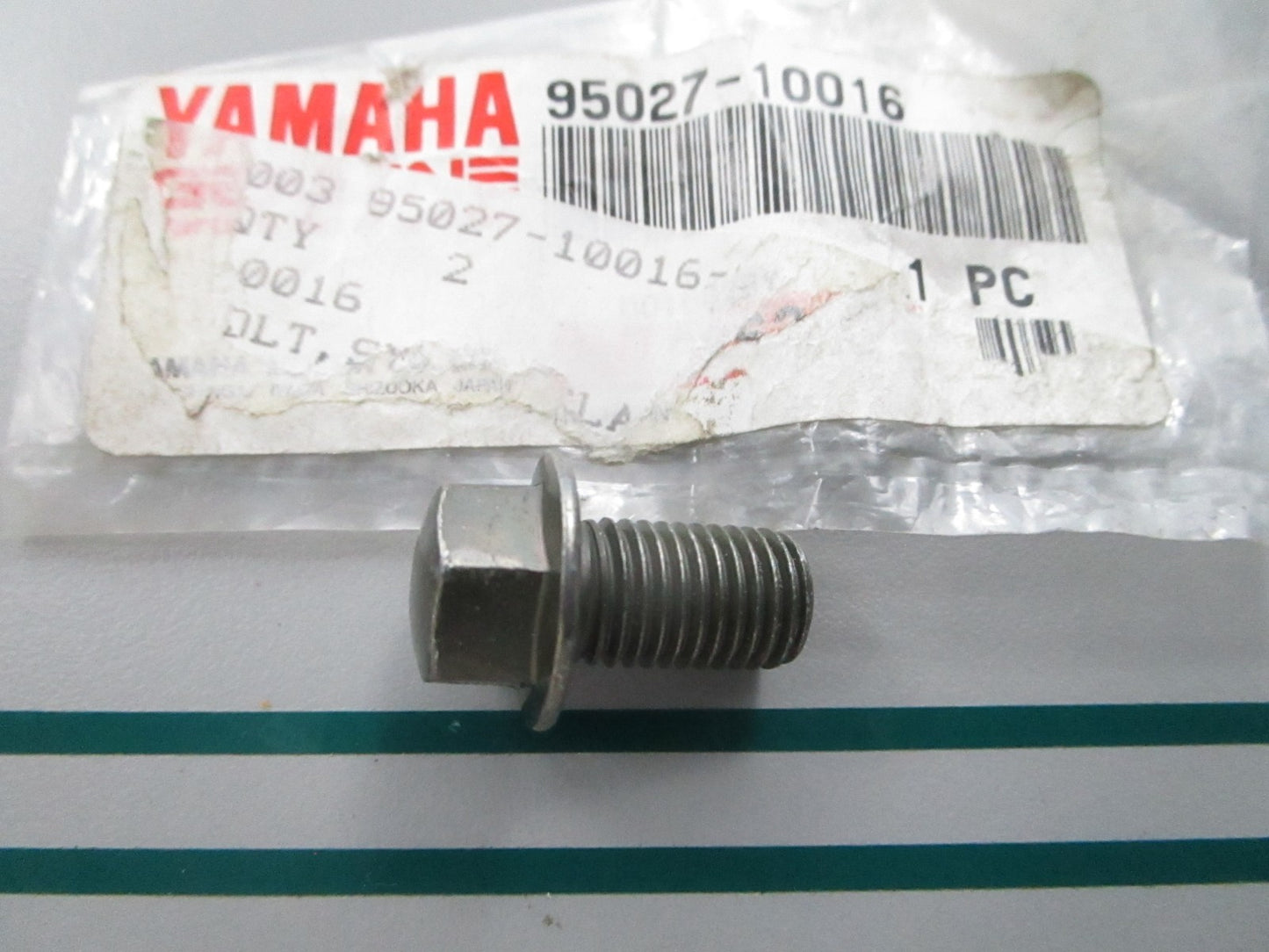 NEW OEM 95027-10016 Yamaha Small Flange Bolt 0810