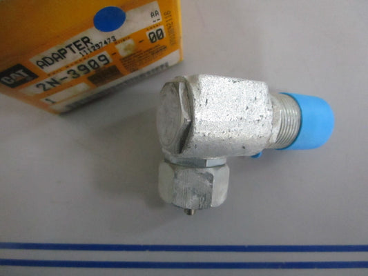 NEW OEM 2N-3909 CAT Adapter 0820