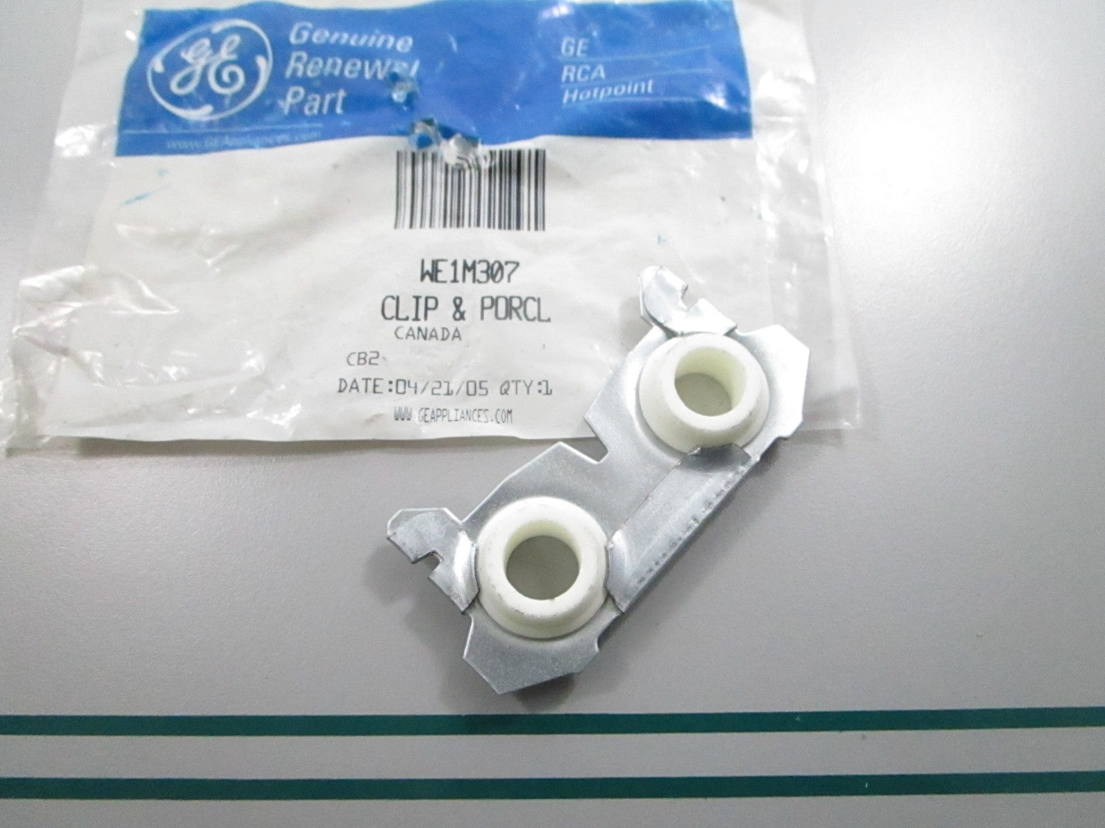 NEW OEM WE1M307 GE Dryer Heater Clip 0810
