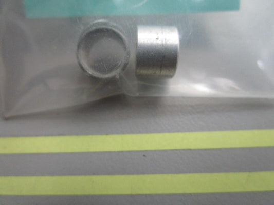 *NEW OEM* (LOT OF 2) 0810 OMC Johnson Evinrude Spacer 308530 0308530