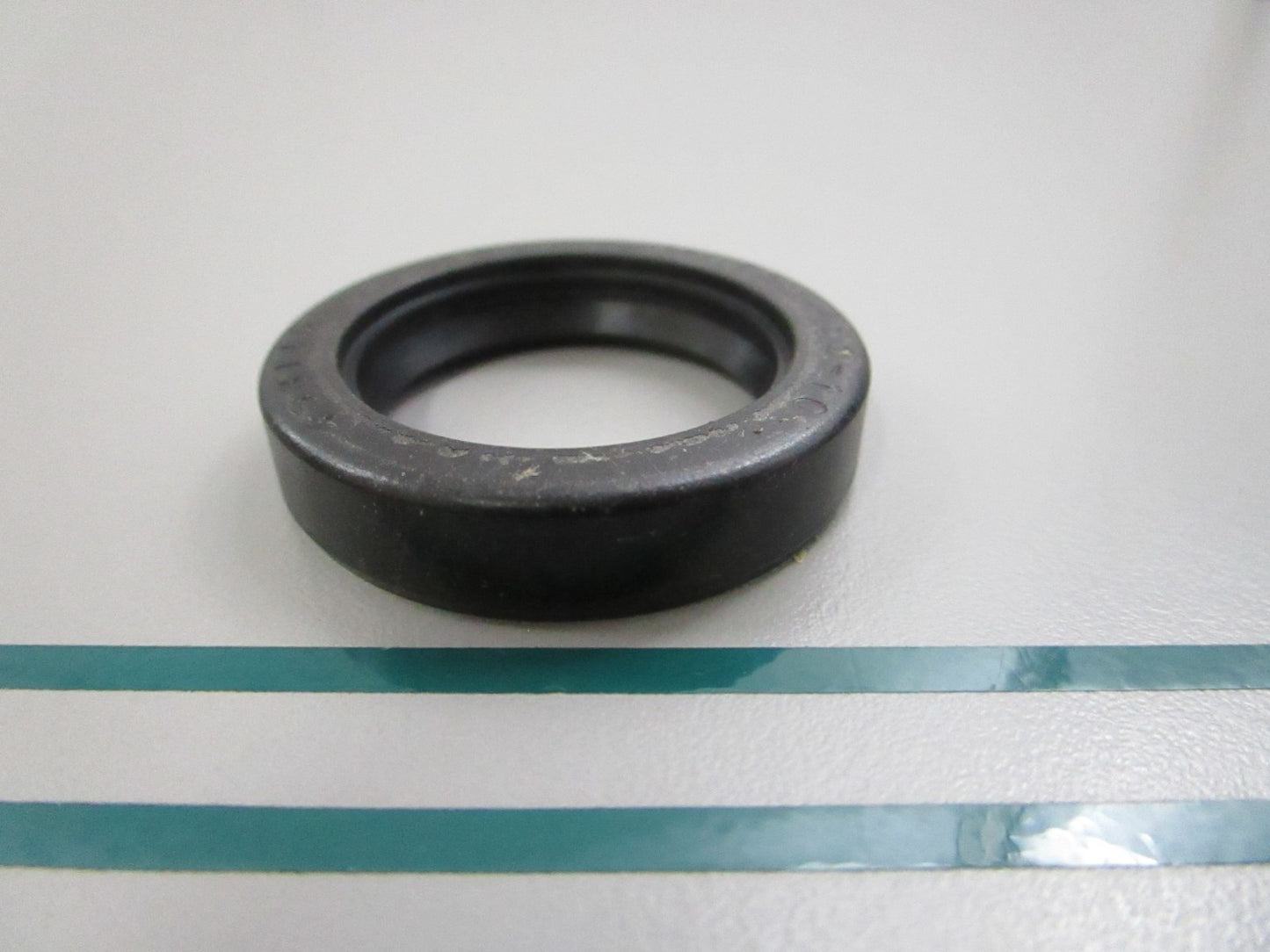 NEW OEM 26-F458146 Mercury Quicksilver Seal 0810