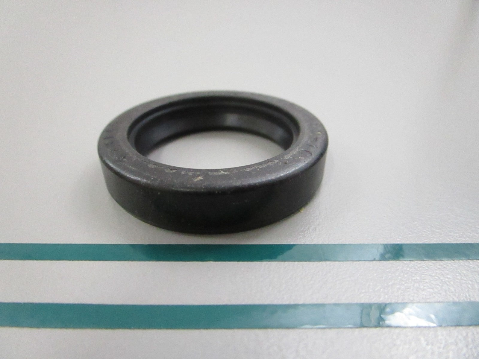 NEW OEM 26-F458146 Mercury Quicksilver Seal 0810