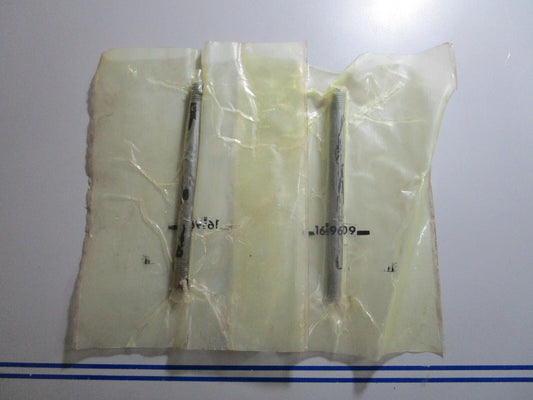 *NEW OEM* (LOT OF 2) 0810 Mercury Quicksilver Stud 16-96109