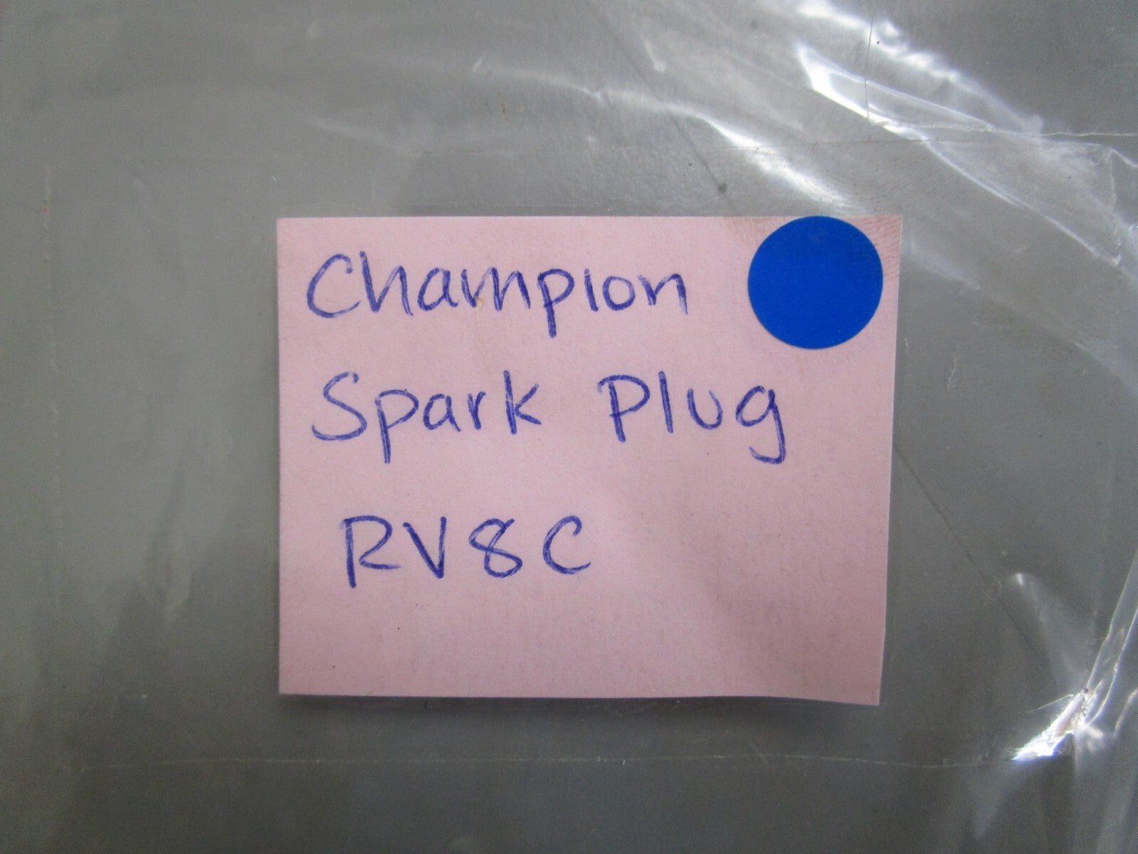 *NEW* (LOT OF 8) 0820 Champion Spark Plug RV8C