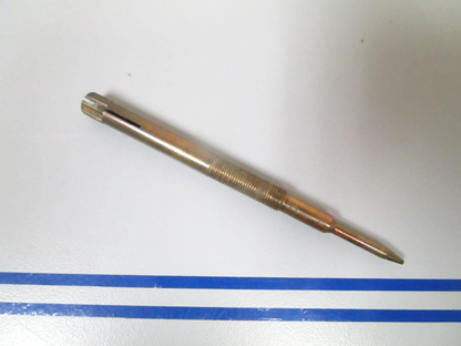 NEW OEM 204426 0204426 OMC Johnson Evinrude Needle Valve 0810