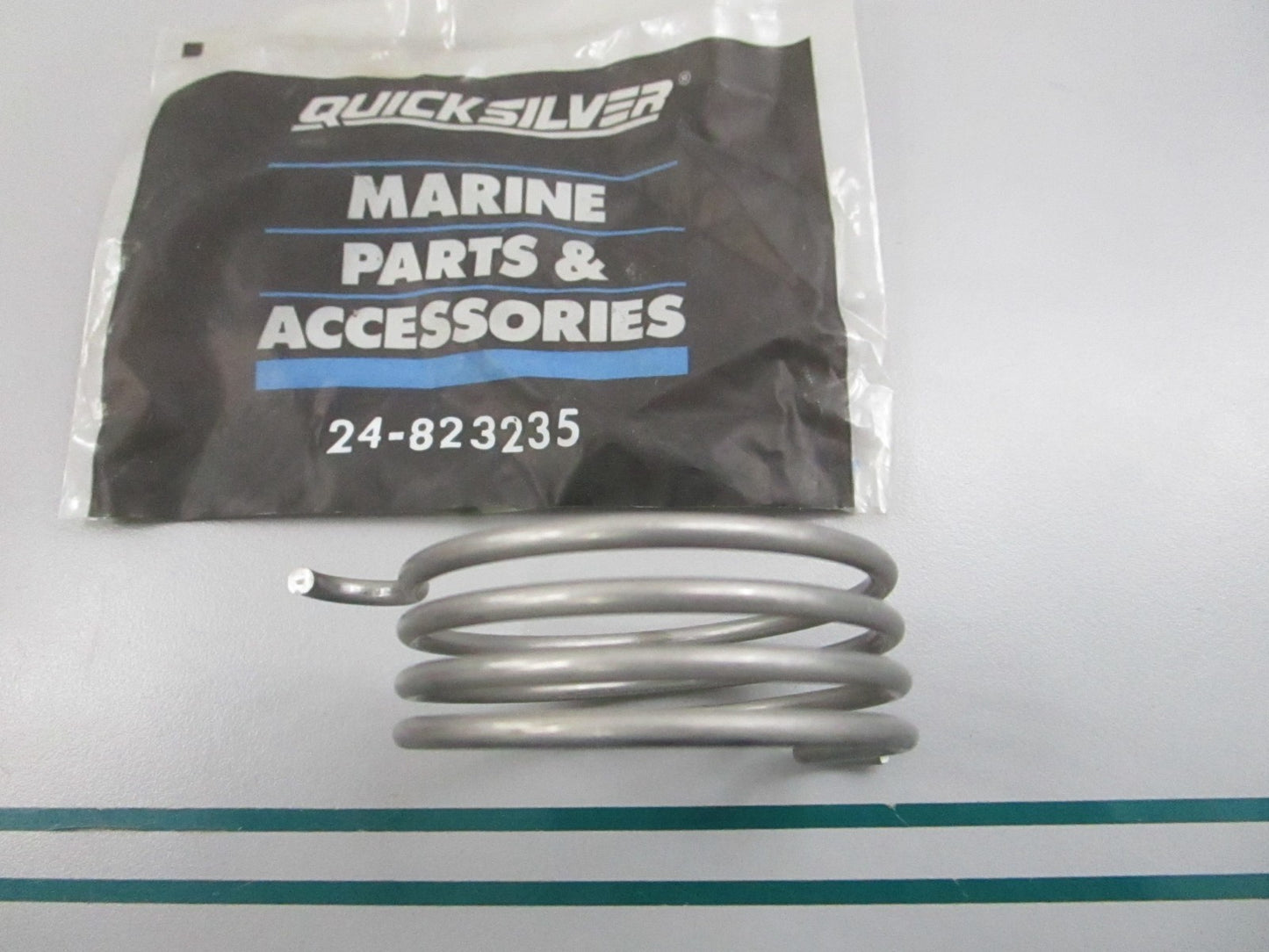NEW OEM 24-823235 Mercury Quicksilver Spring 0810