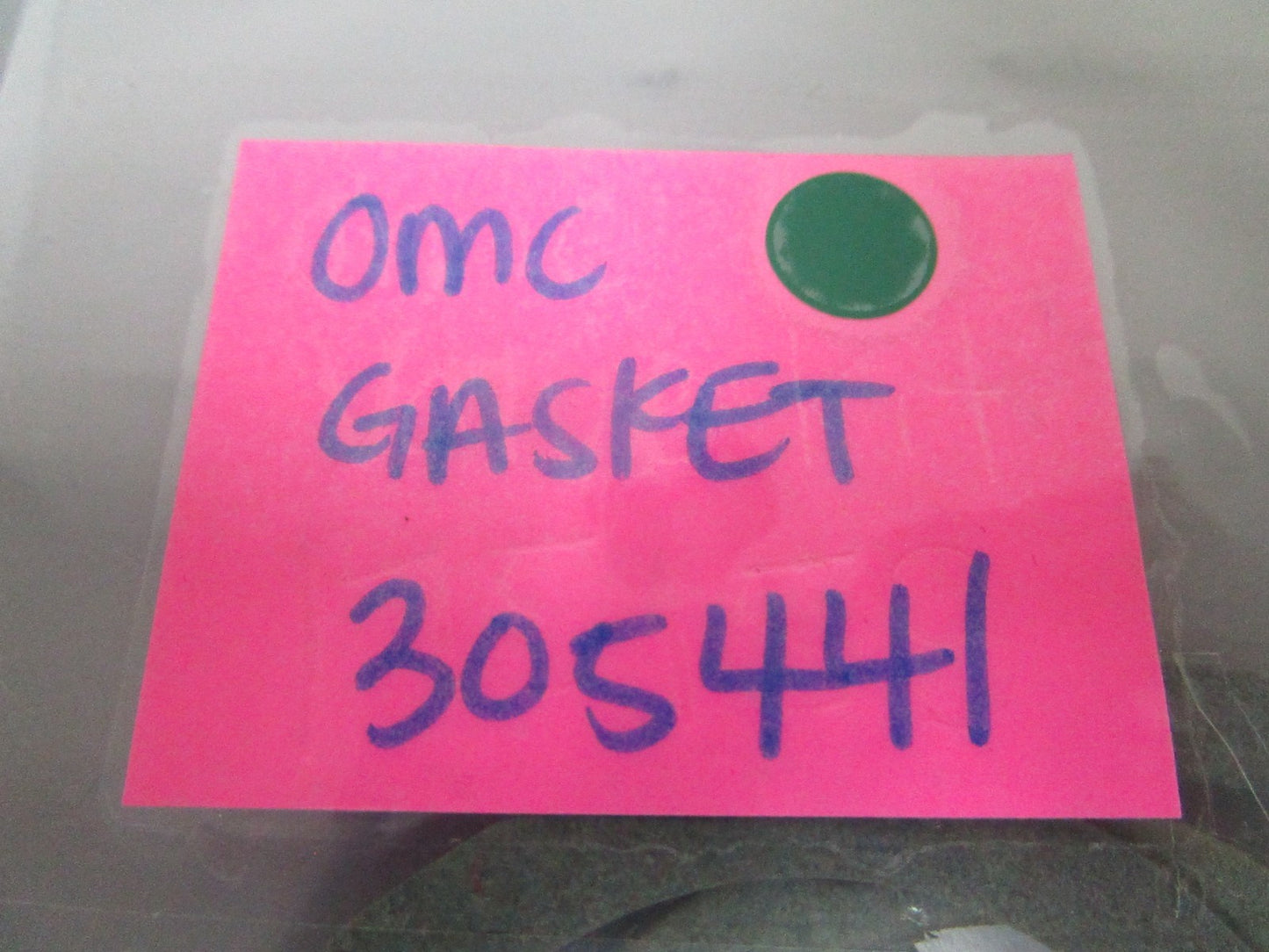 NEW OEM (LOT OF 9) 305441 0305441 OMC Johnson Evinrude Gasket 0810