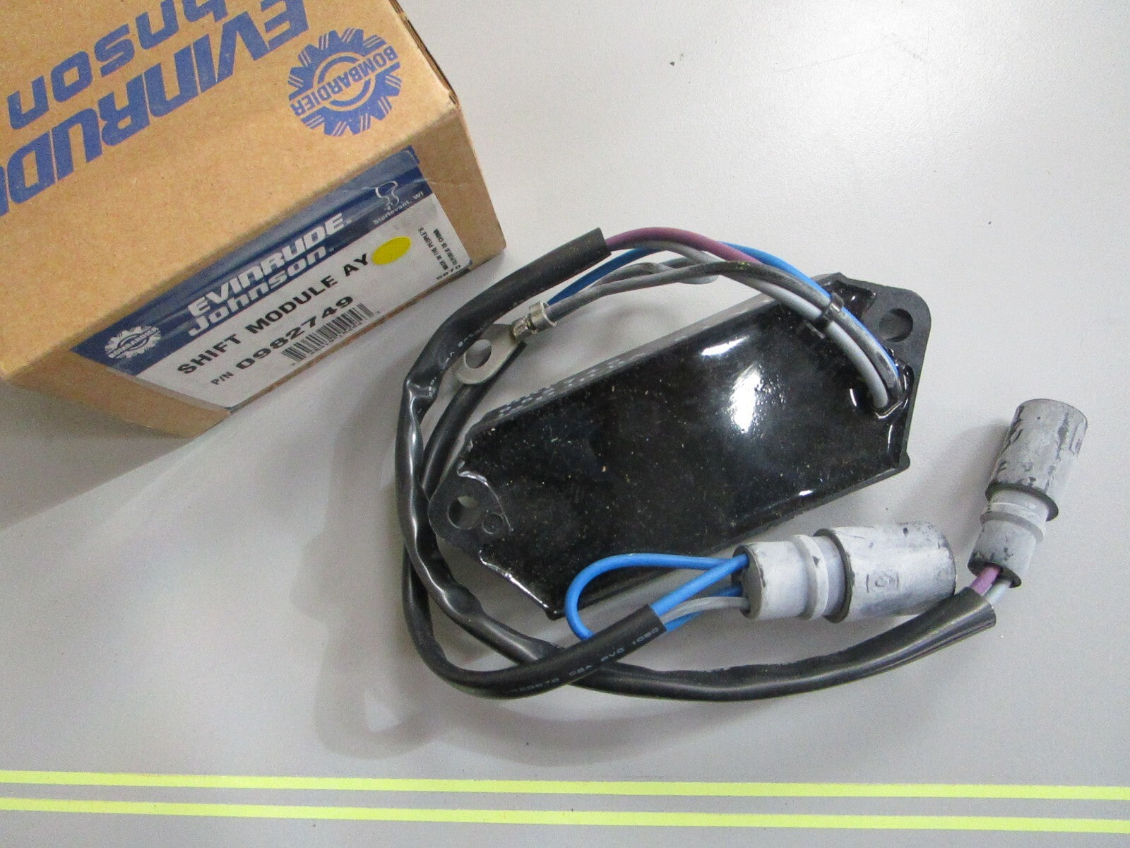 *NEW OEM* 0820 OMC Johnson Evinrude Shift Module Ay 982749 0982749