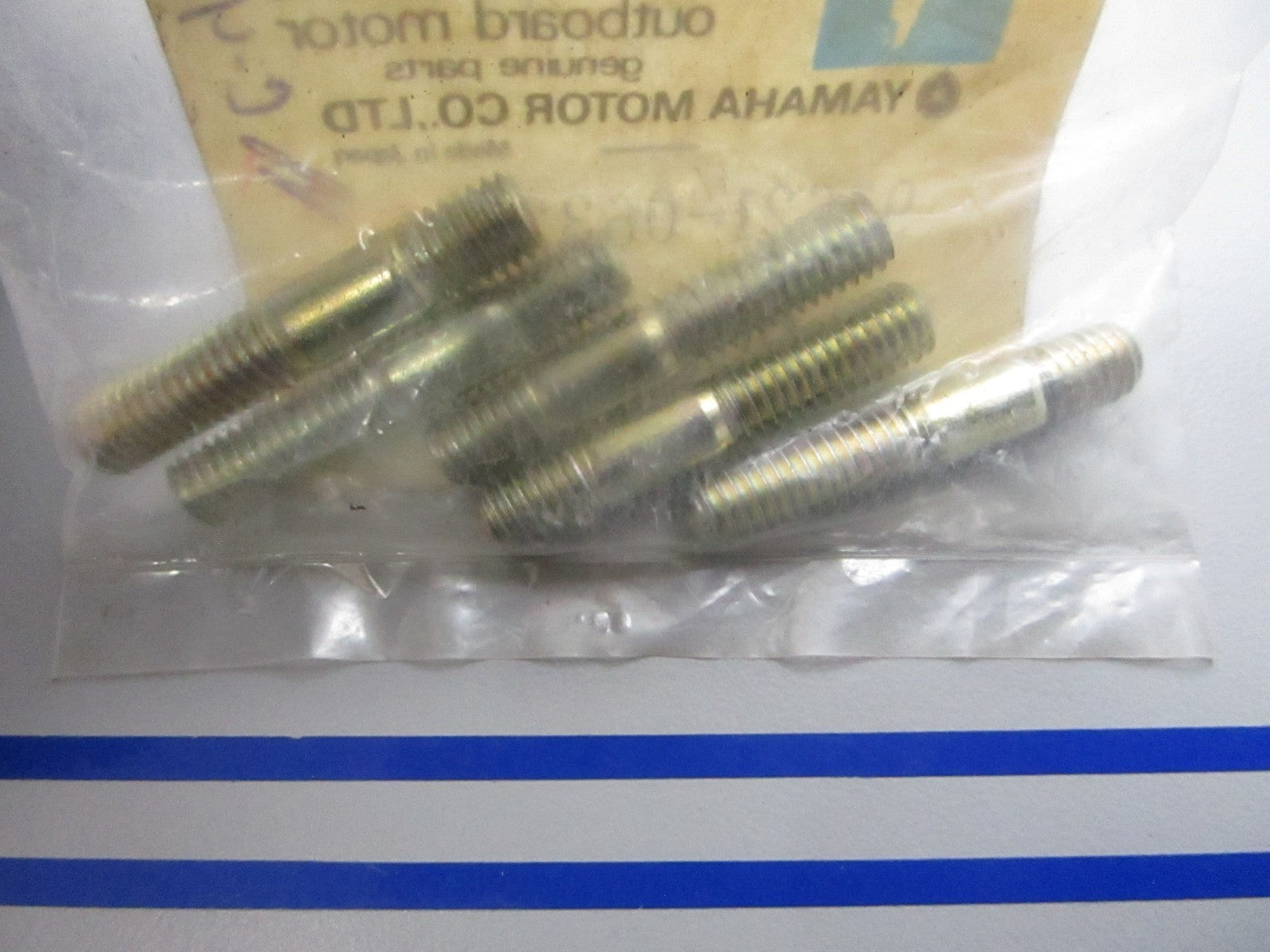 *NEW OEM* (LOT OF 5) 0810 Yamaha Stud Bolt 95621-06325-00