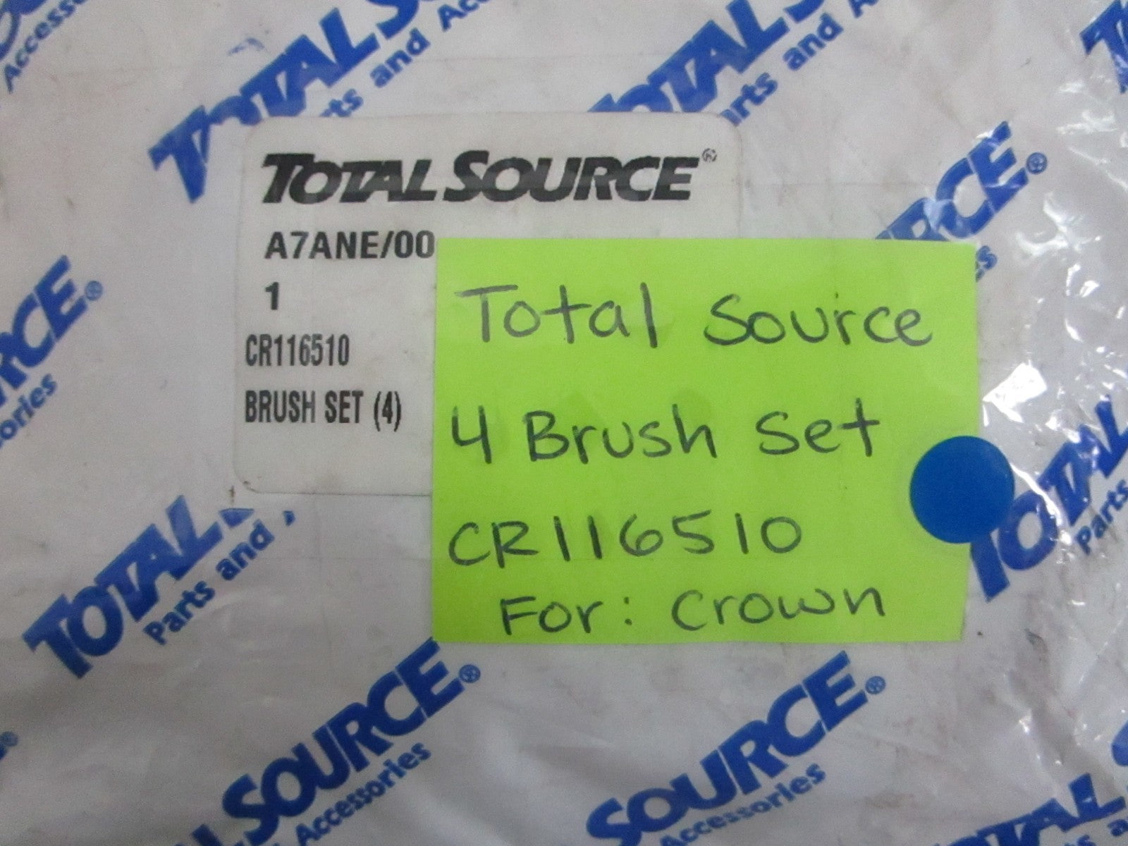 NEW CR116510 Total Source 4 Brush Set For: Crown 0820