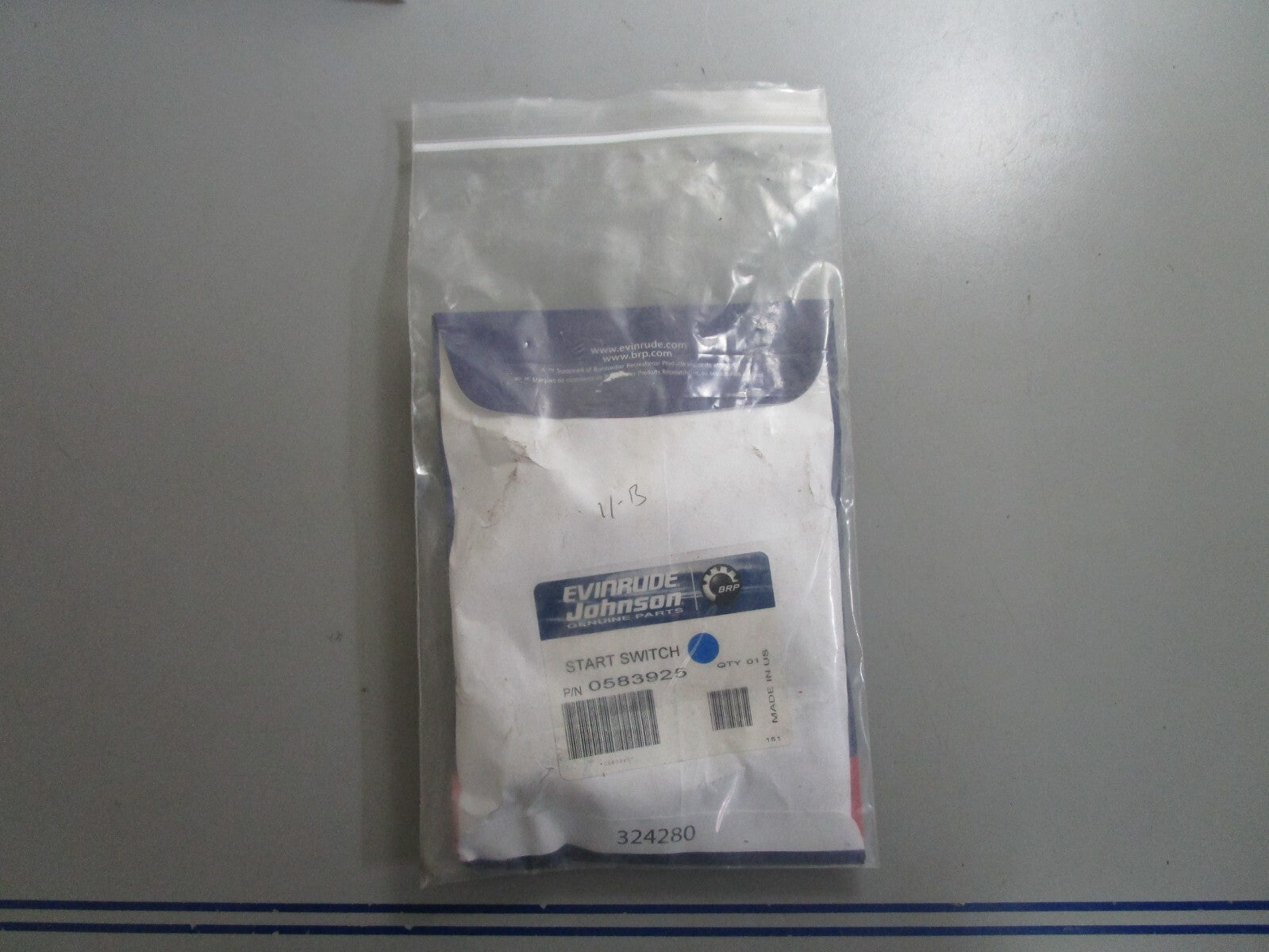 *NEW OEM* 0810 OMC Johnson Evinrude Start Switch 583925 0583925