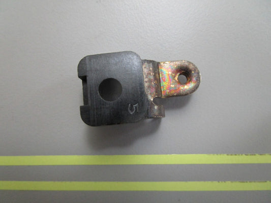 *NEW OEM* 0810 OMC Johnson Evinrude Contact Insulator 382495 0382495