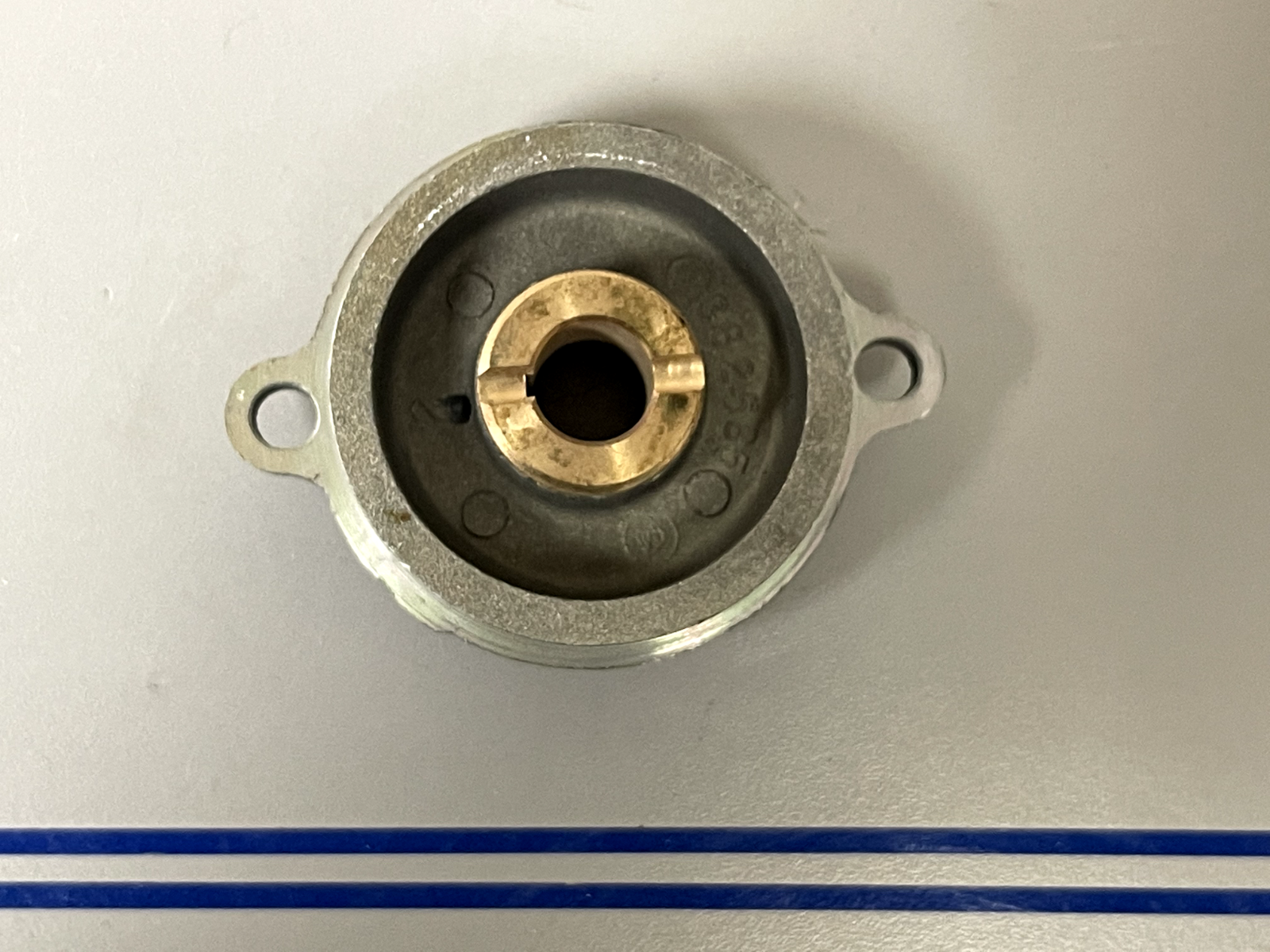*NEW OEM* 0670 OMC Johnson Evinrude Lower Unit Gear Case Head 0382586 382586