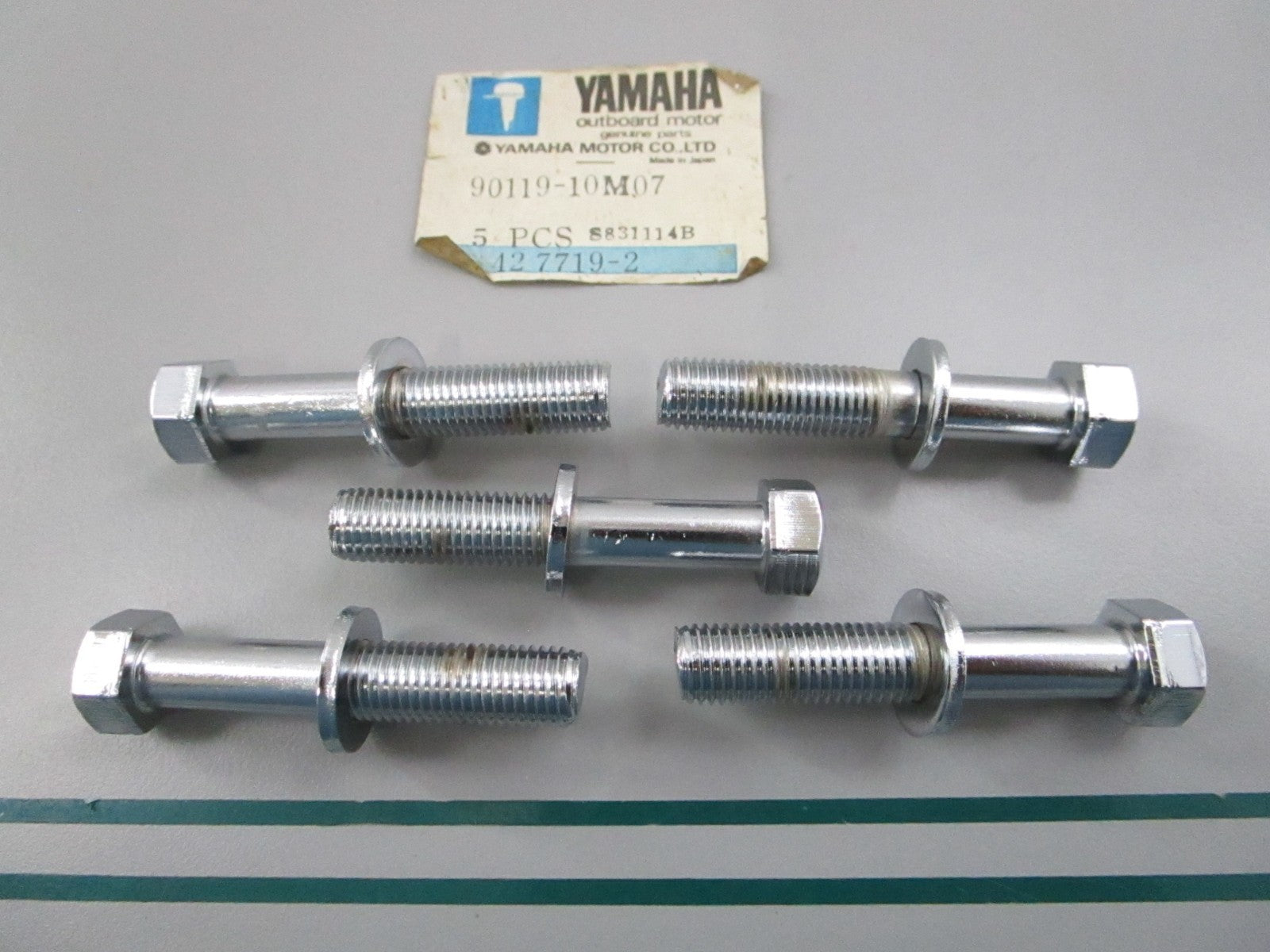 NEW OEM (LOT OF 5) 90105-06M16-00 Yamaha Bolt 0810