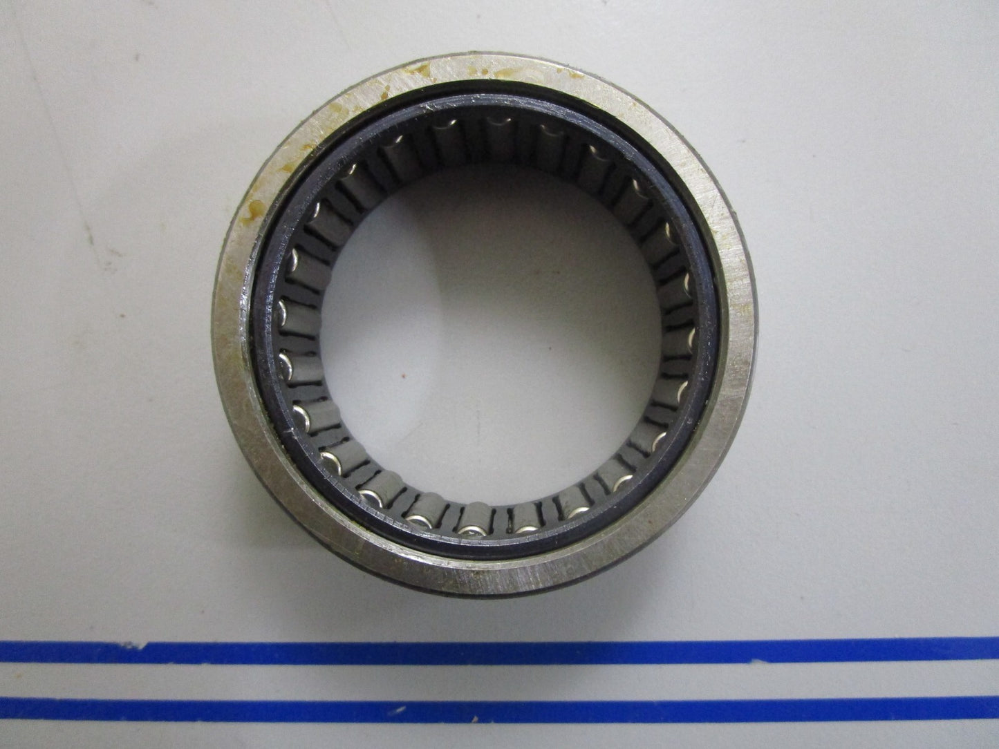 *NEW OEM* 0820 Volvo Penta Bearing 181288