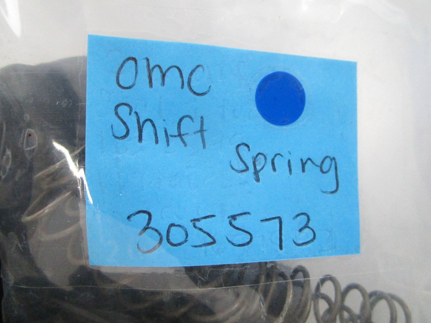NEW OEM (LOT OF 2) 305573 0305573 OMC Johnson Evinrude Shift Spring 0810