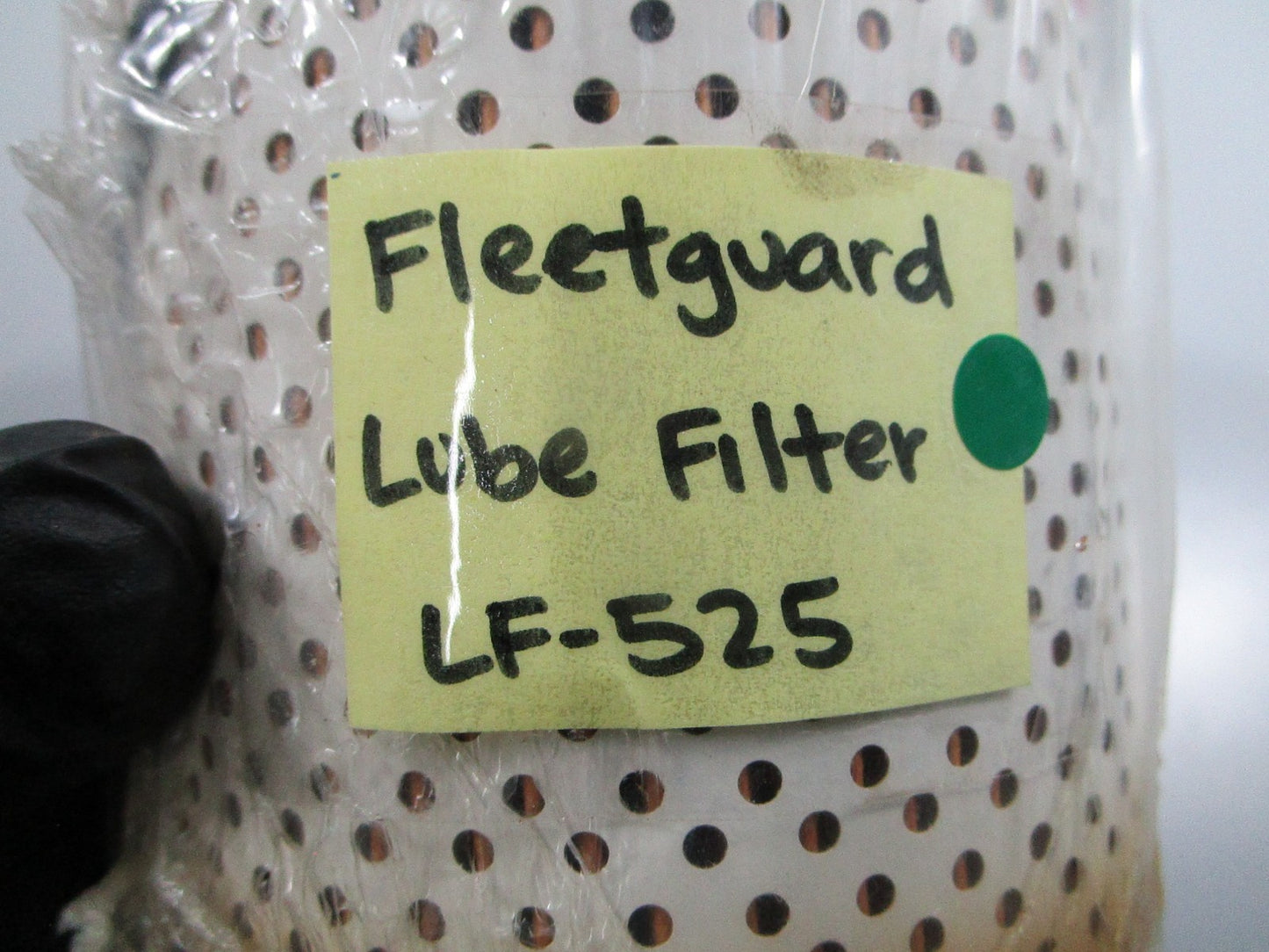 NEW OEM LF-525 Fleetguard Lube Filter 0810