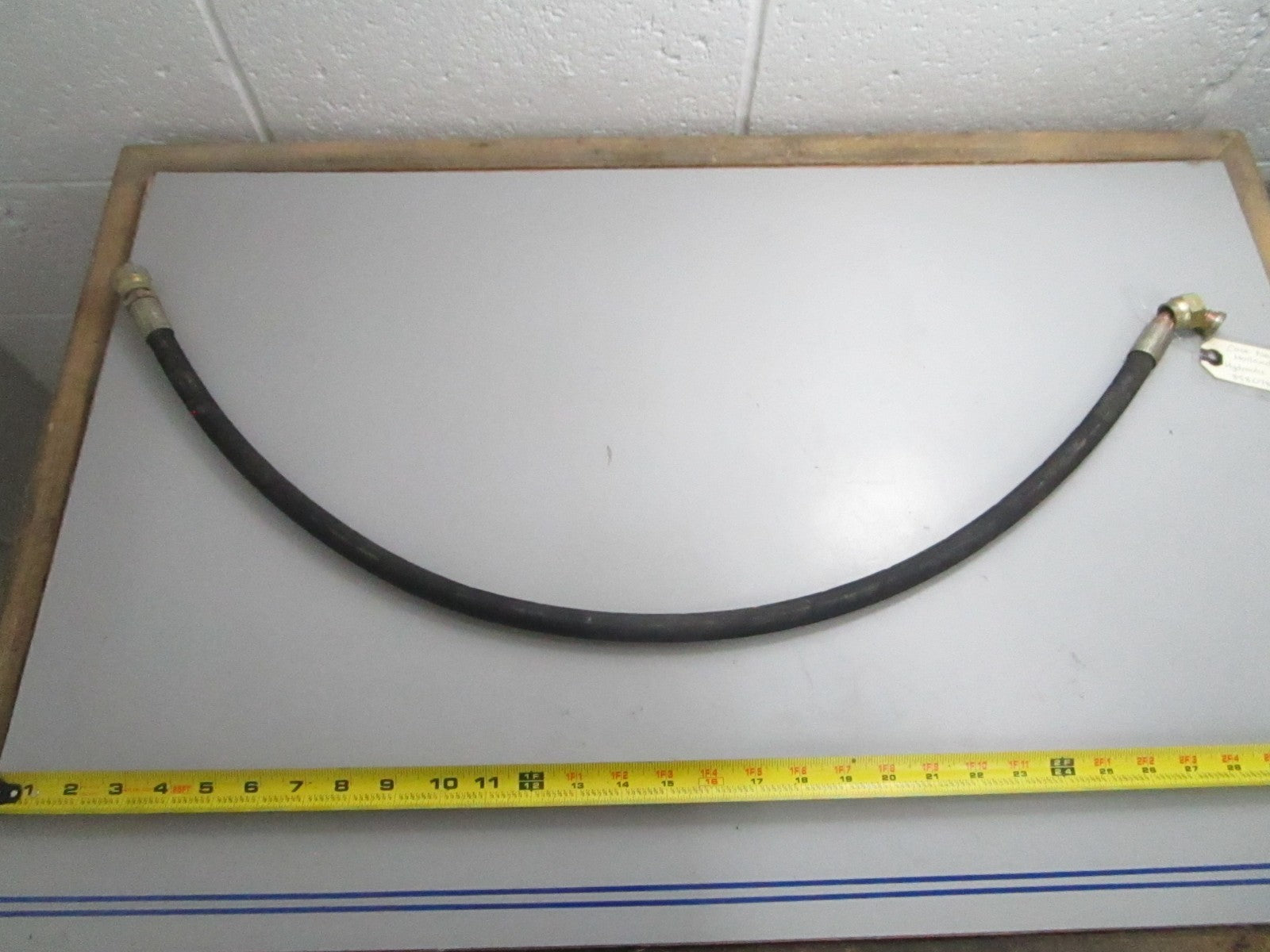 *NEW OEM* 0820 Case New Holland Hydraulic Hose 85807873