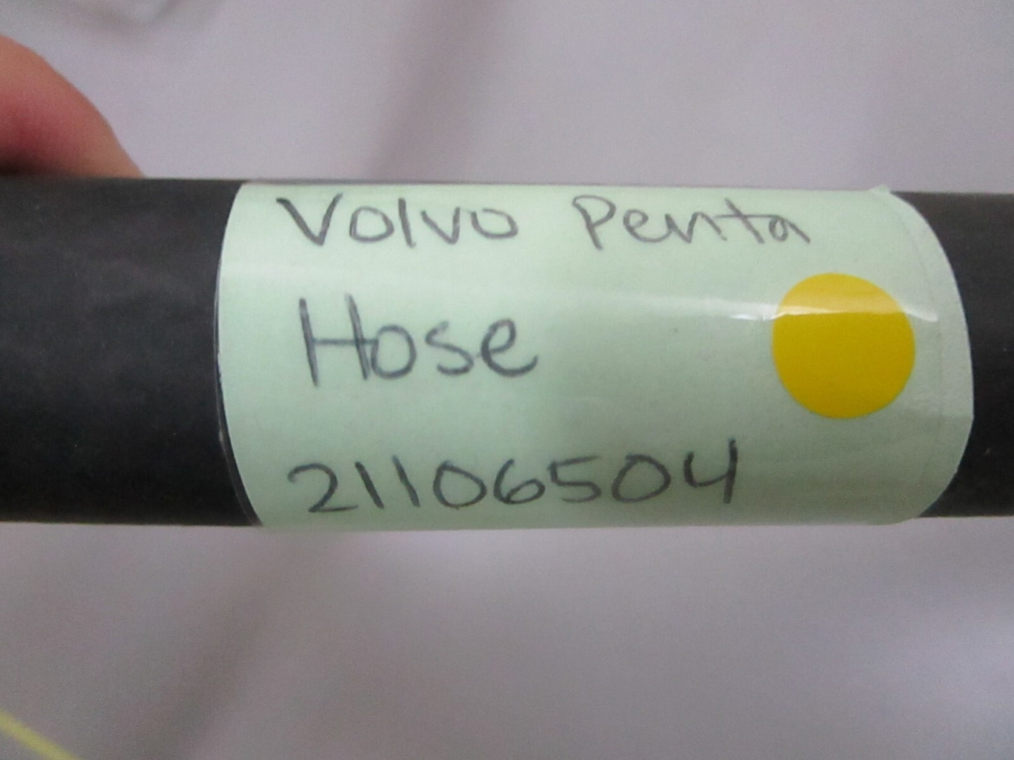 *NEW OEM* 0810 Volvo Penta Hose 21106504