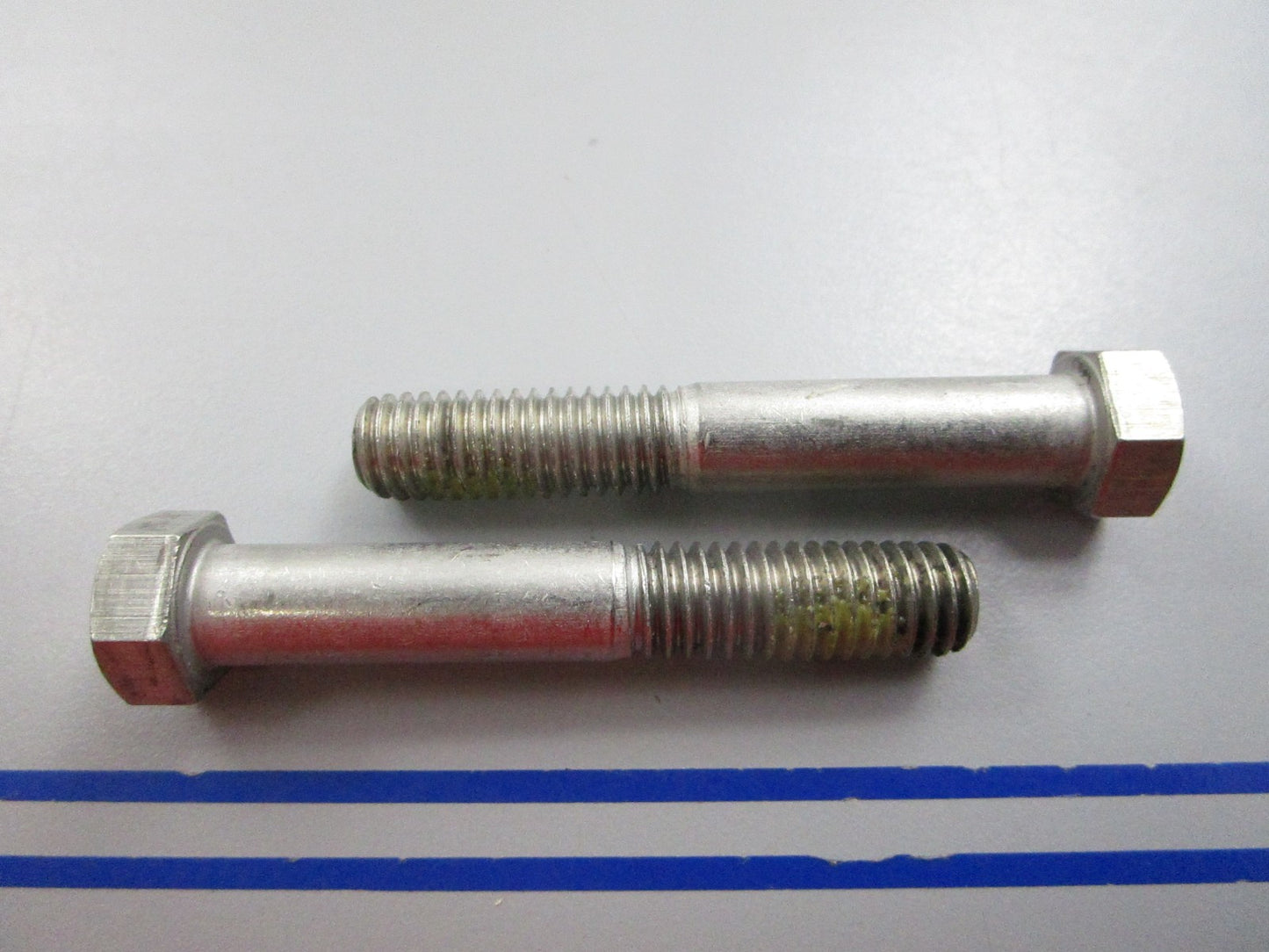 NEW OEM (LOT OF 2) 328078 0328078 OMC Johnson Evinrude Screw 0810