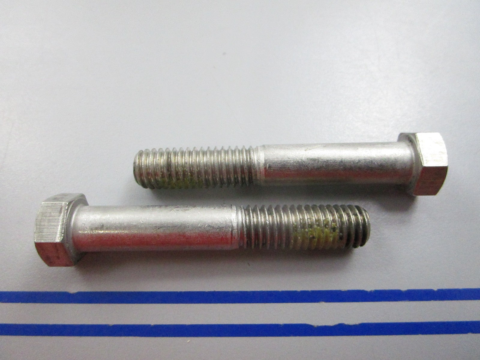NEW OEM (LOT OF 2) 328078 0328078 OMC Johnson Evinrude Screw 0810