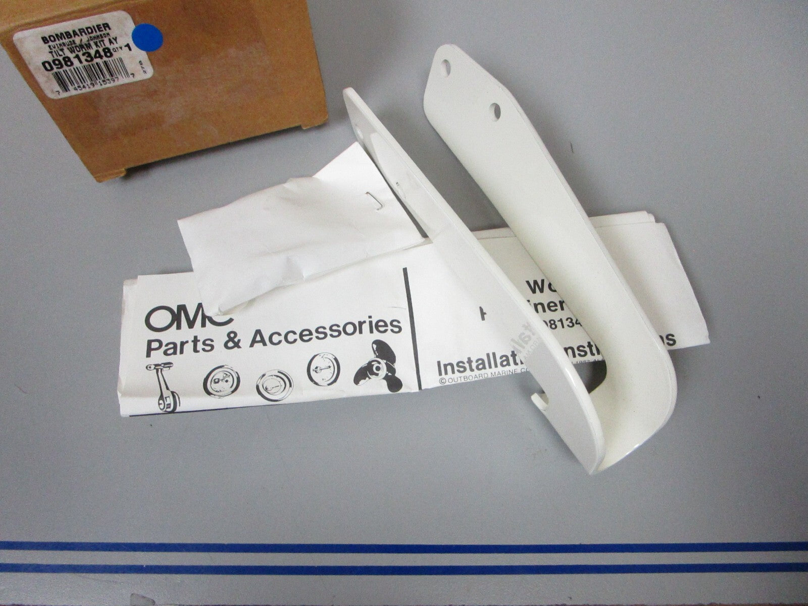 *NEW OEM* 0810 OMC Johnson Evinrude Tilt Work Kit Assembly 981348 0981348