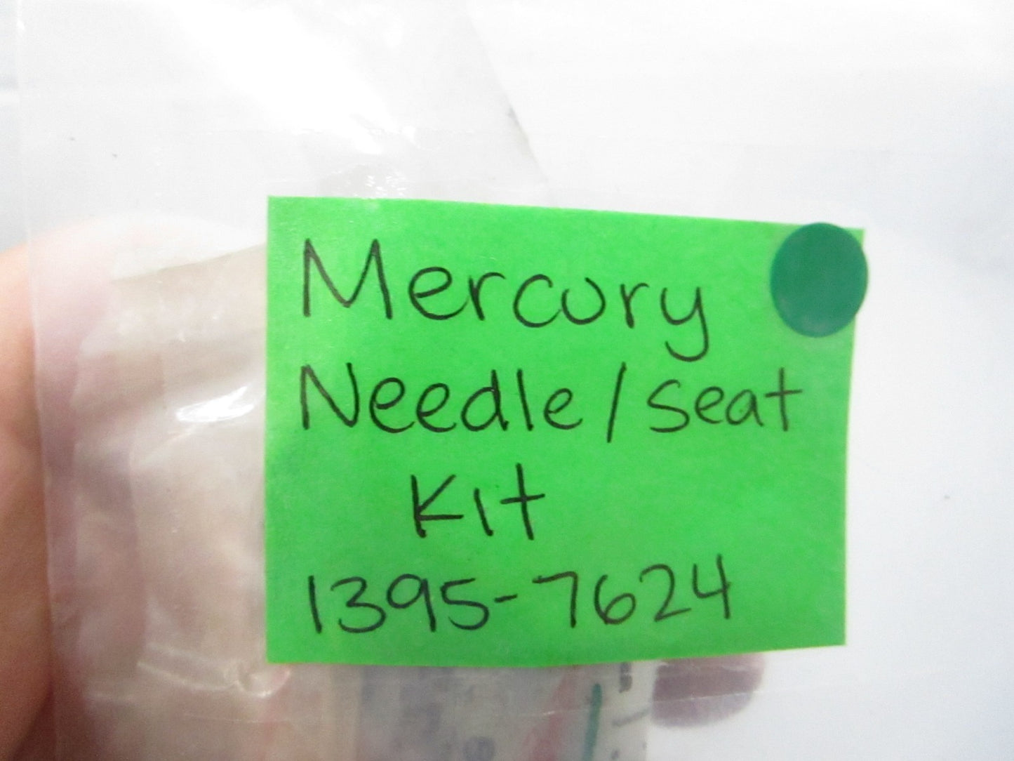NEW OEM 1395-7624 Mercury Quicksilver Needle/Seat Kit 0810