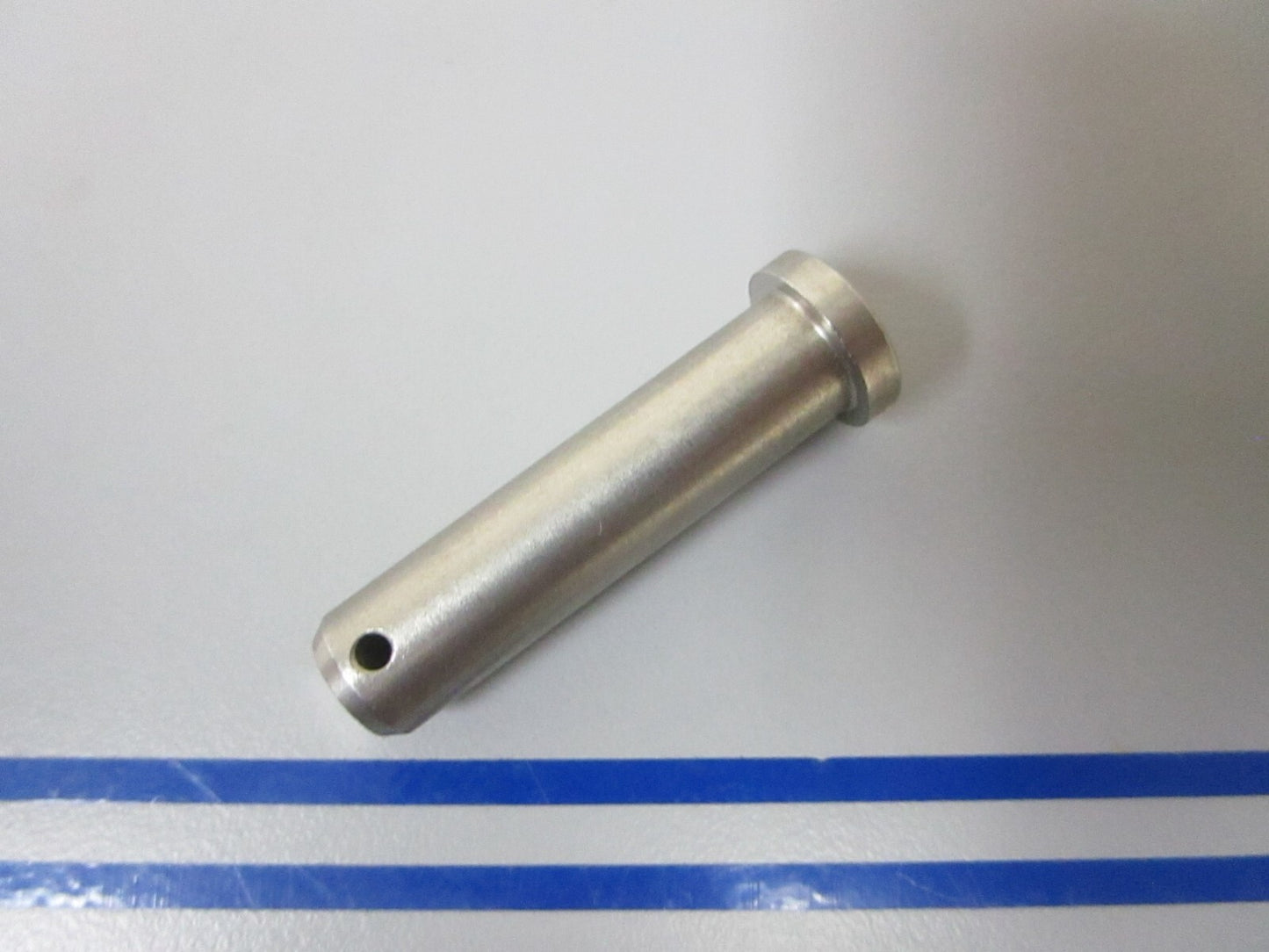 *NEW OEM* 0810 Volvo Penta Clevis Pin 872490