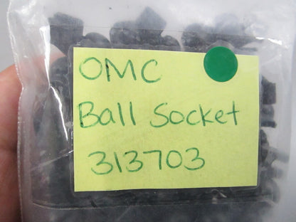 NEW OEM (LOT OF 2) 313703 0313703 OMC Johnson Evinrude Ball Socket 0810