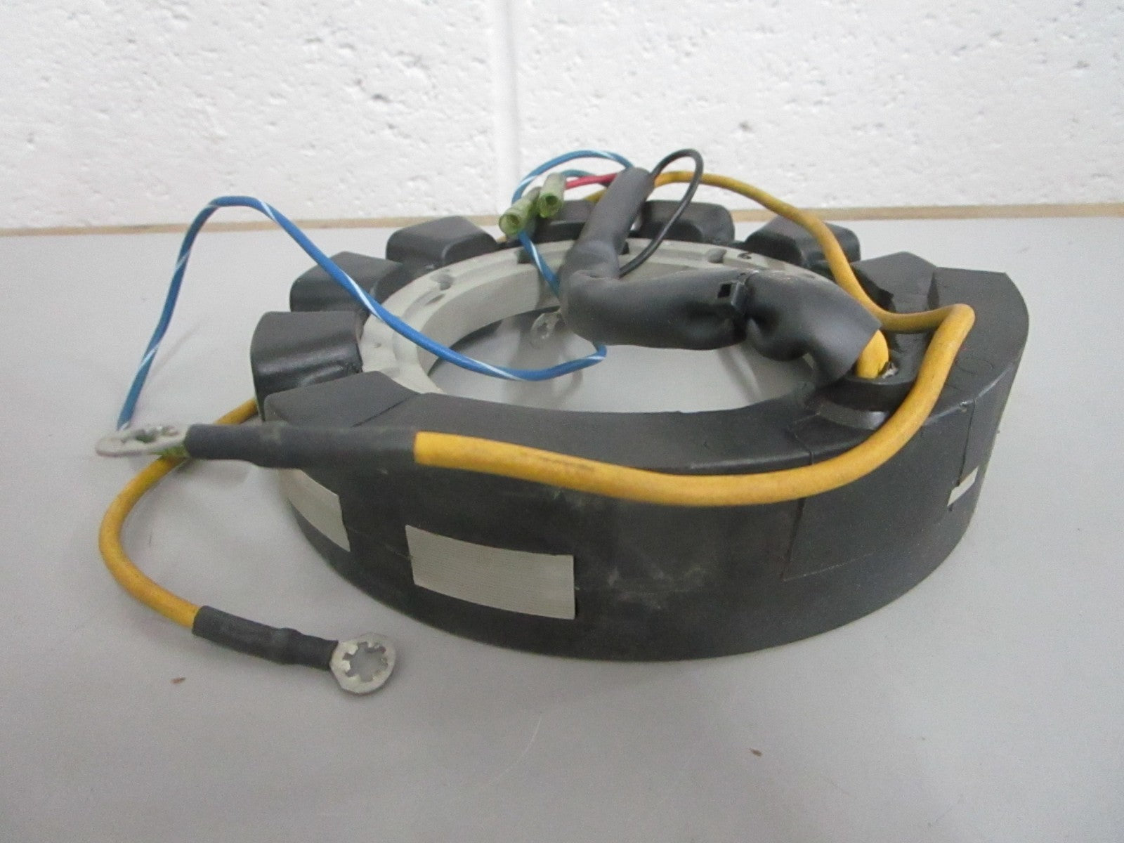 *NEW OEM* 0820 Mercury Quicksilver Stator Ay 398-9873A9 398-9873A6