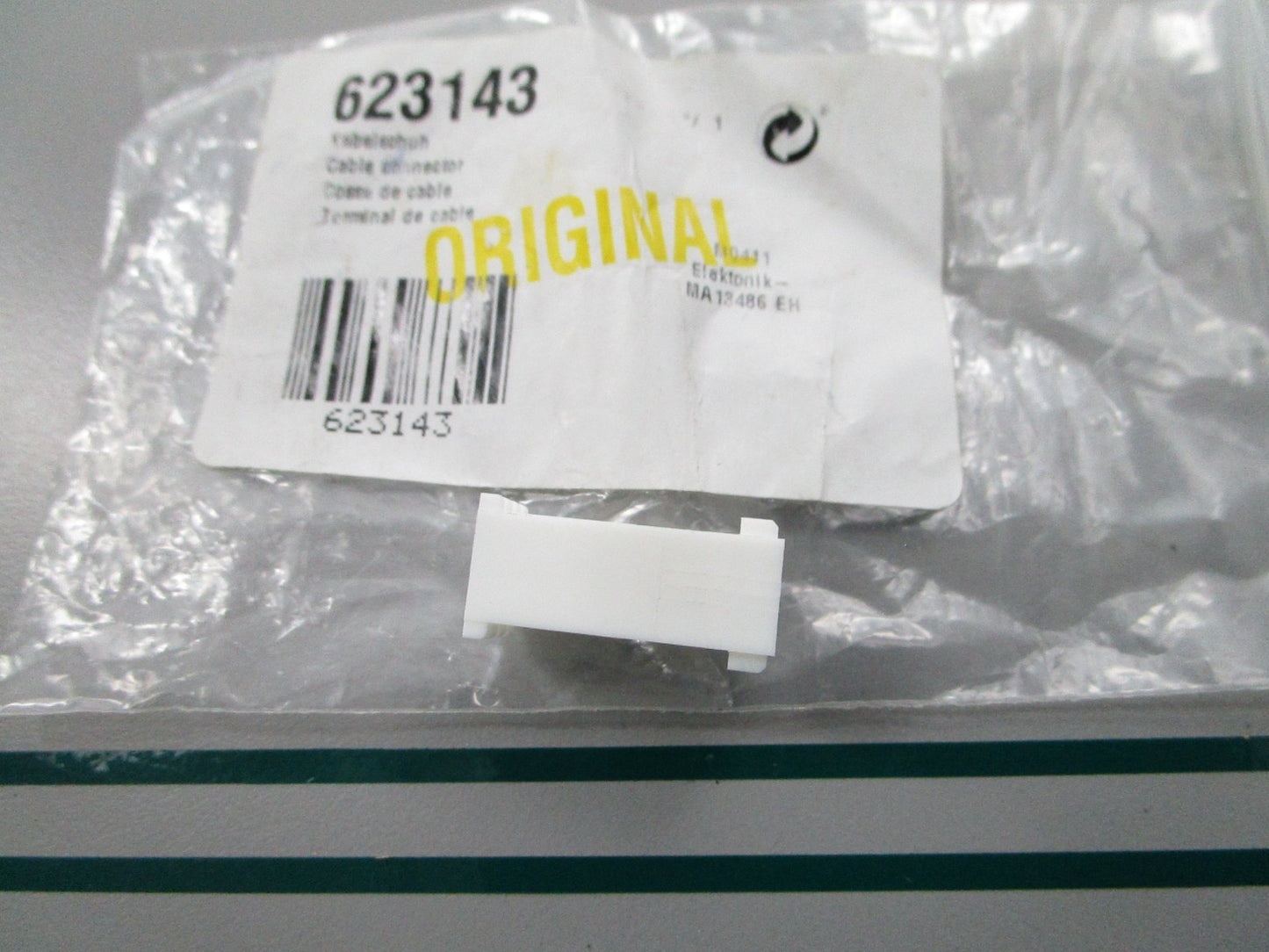 NEW OEM 623143 Bosch Cable Connector 0810