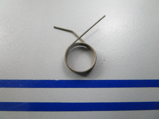 NEW OEM 309699 0309699 OMC Johnson Evinrude Choke Return Spring 0810