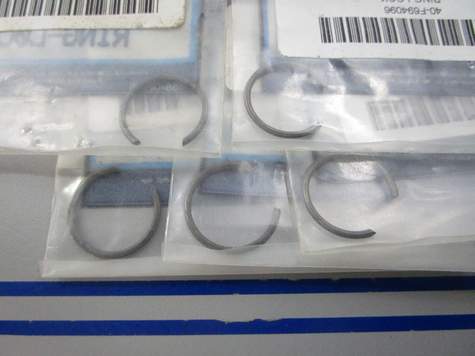 NEW OEM (LOT OF 5) 40-F694096 Mercury Quicksilver Lock Ring 0810