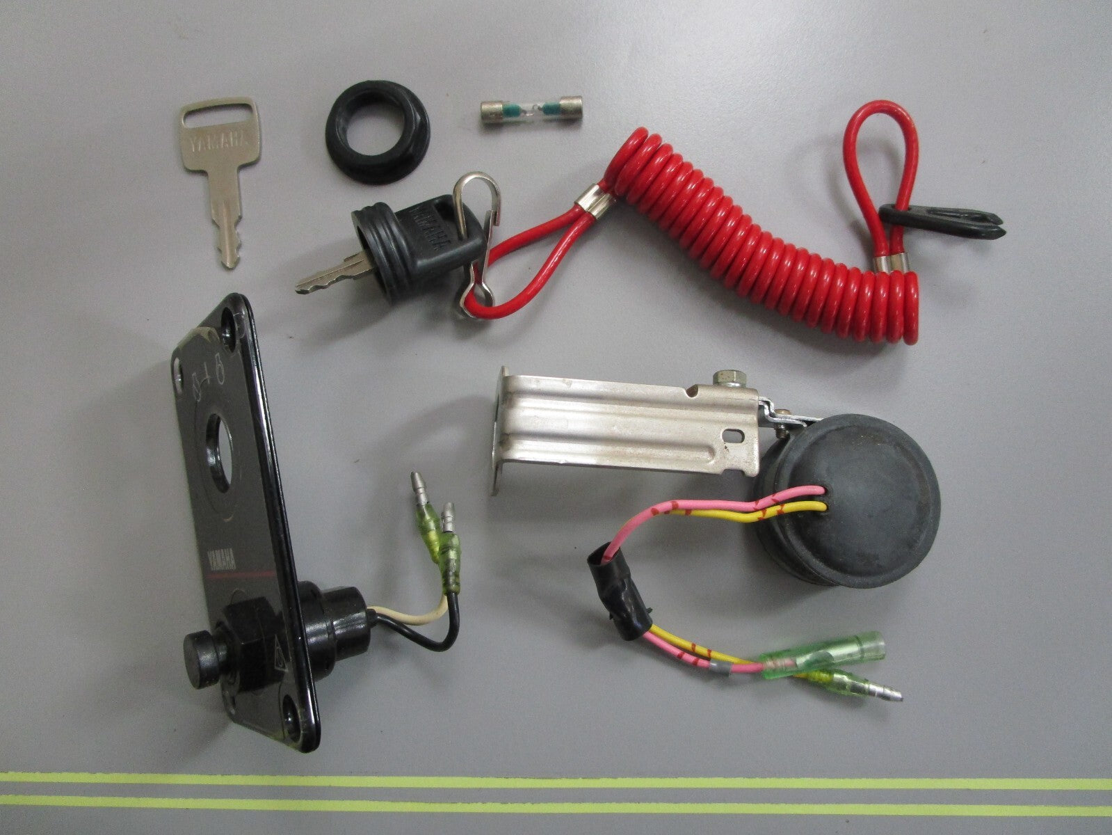 *NEW OEM* 0820 Yamaha Switch Panel Ay 704-82570-08-00