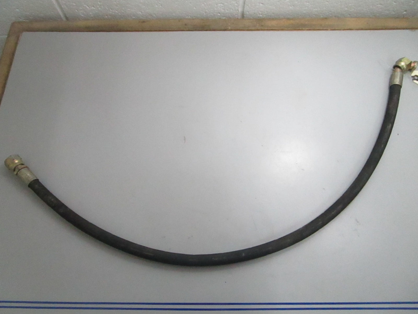 *NEW OEM* 0820 Case New Holland Hydraulic Hose 85807873