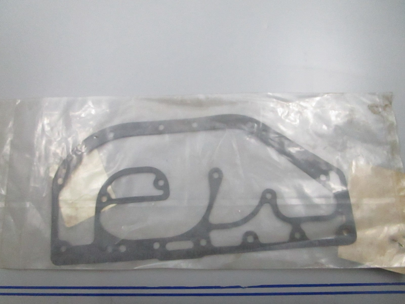 *NEW OEM* 0810 OMC Johnson Evinrude Gasket 331916 0331916