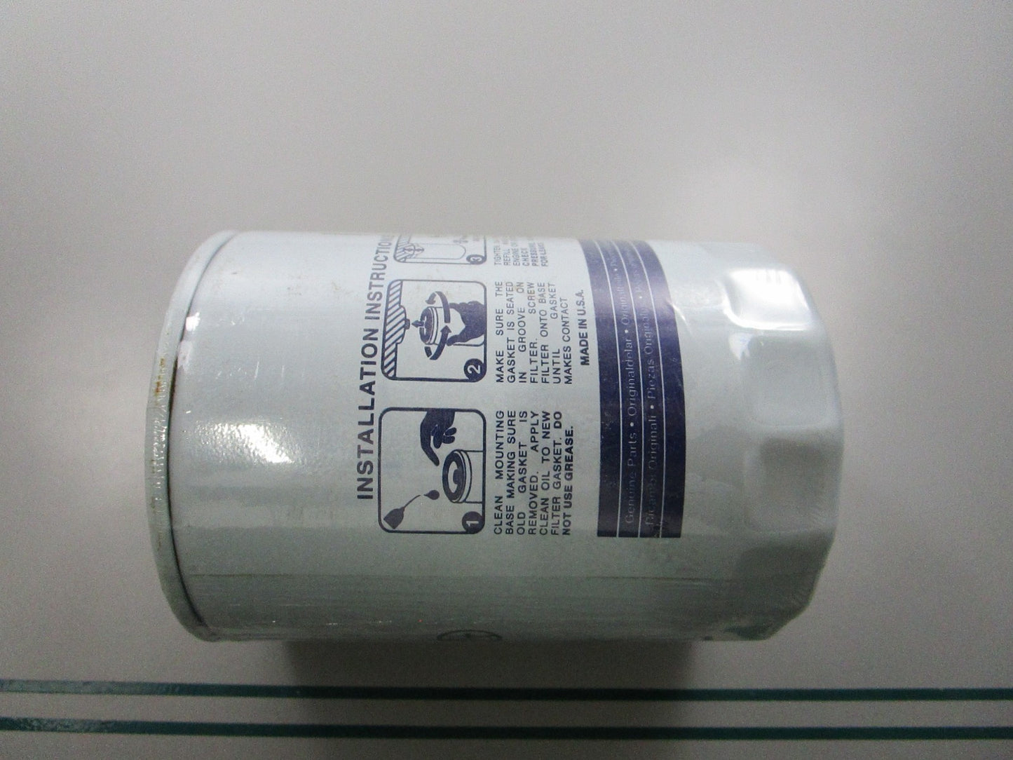 NEW OEM 835779 Volvo Penta Oil Filter 0810