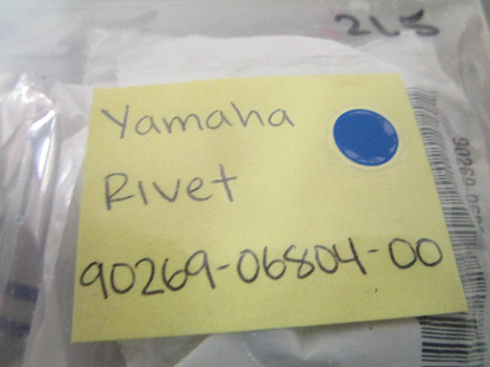 NEW OEM (LOT OF 5) 90269-06804-00 Yamaha Rivet 0810