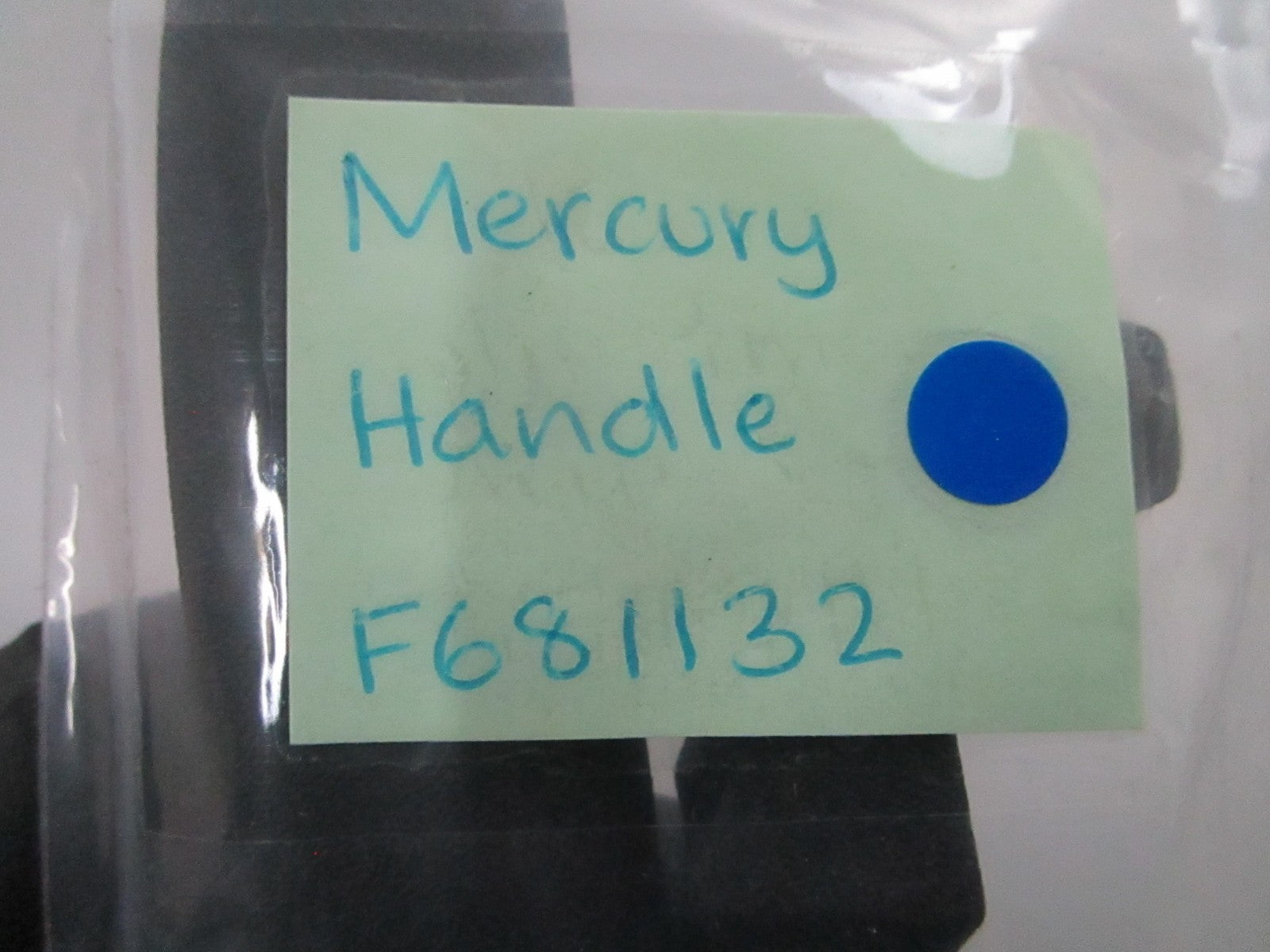 *NEW OEM* 0810 Mercury Quicksilver Handle F681132